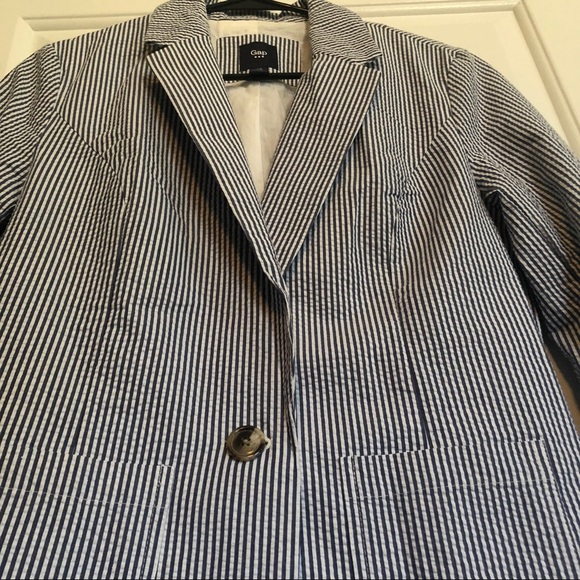 GAP Blazer - Picture 5 of 7